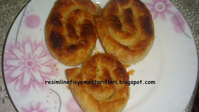 hazır-yufkadan-patlıcanlı-borek-tarıfı