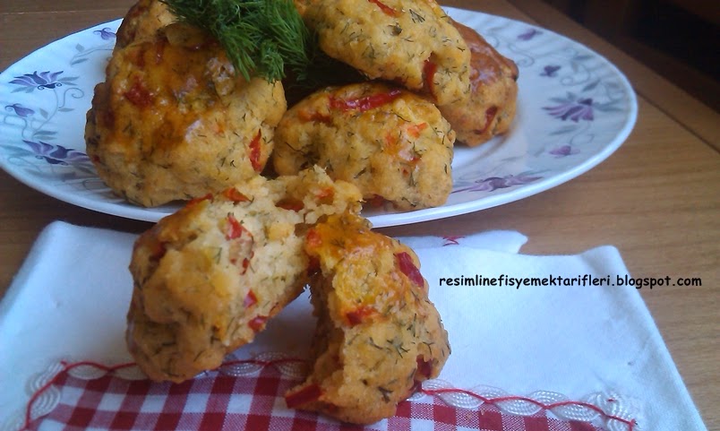 dere-otlu-ve-biberli-poğaça-tarifi